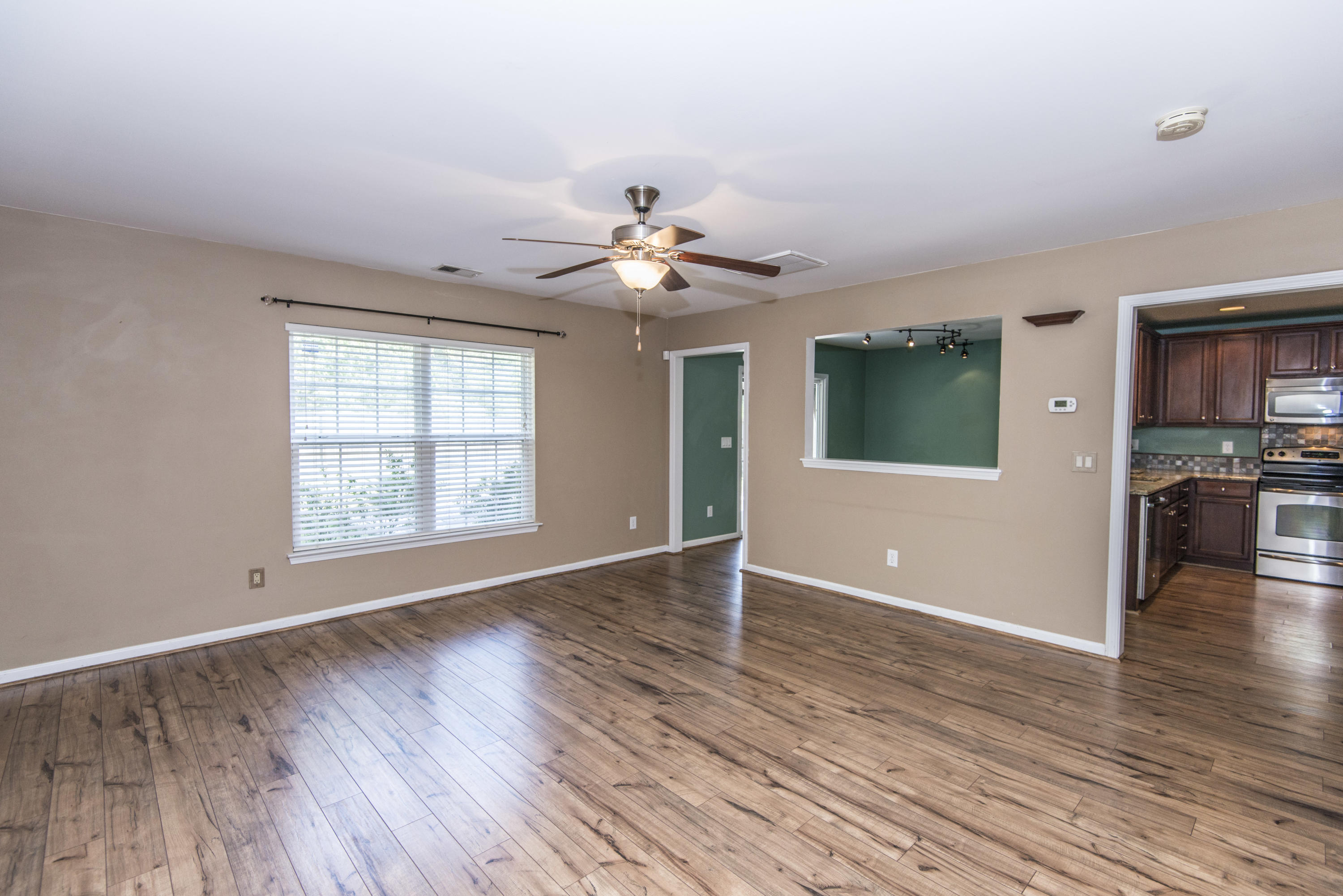 228 Island Green Road Goose Creek, SC 29445 - Photo 3 of 37 _DSC1433