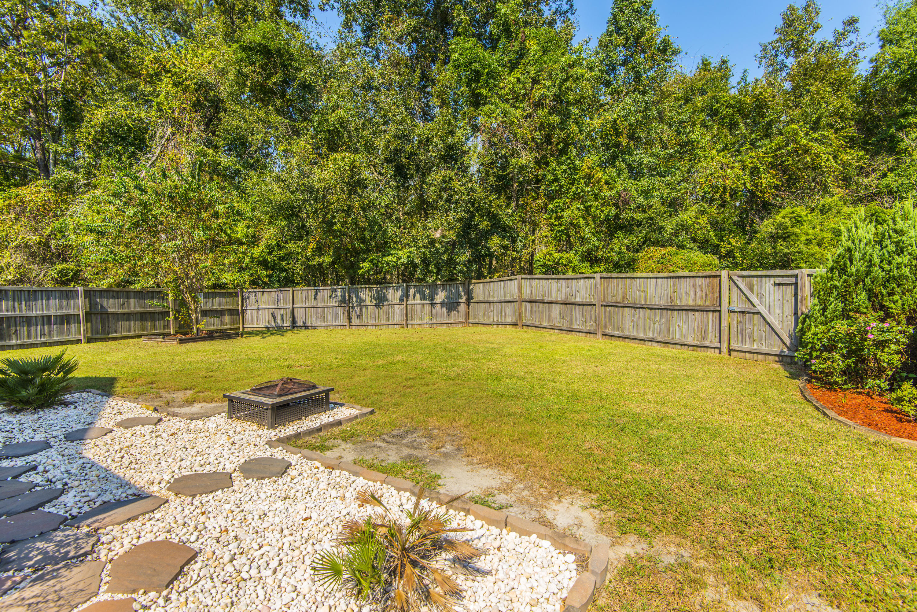 228 Island Green Road Goose Creek, SC 29445 - Photo 31 of 37 _DSC1466