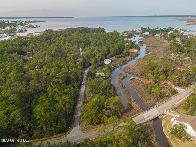 $45,000 | Canal St Pass, Pass Christian, MS 39571