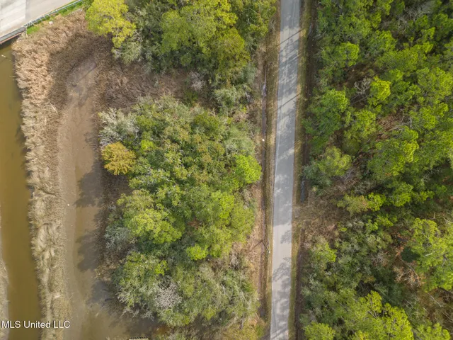 $45,000 | Canal St Pass, Pass Christian, MS 39571