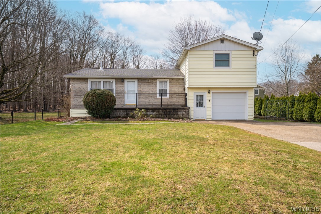 2125 Lakeview Road Hamburg, NY 14085 - Photo 2 of 40