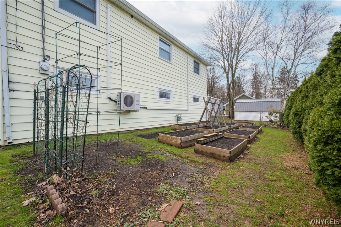 2125 Lakeview Road Hamburg, NY 14085 - Photo 6 of 40