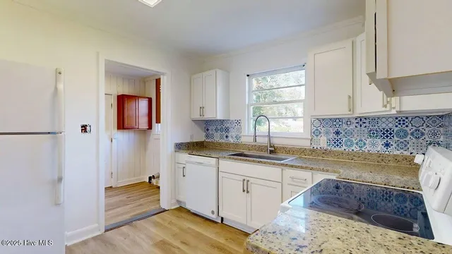 $1,750 | 305 Montgomery Avenue, Wilmington, NC 28405