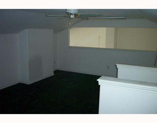 15346 Cruiser Street Corpus Christi, TX 78418 - Photo 5 of 7 a utility room with a sink