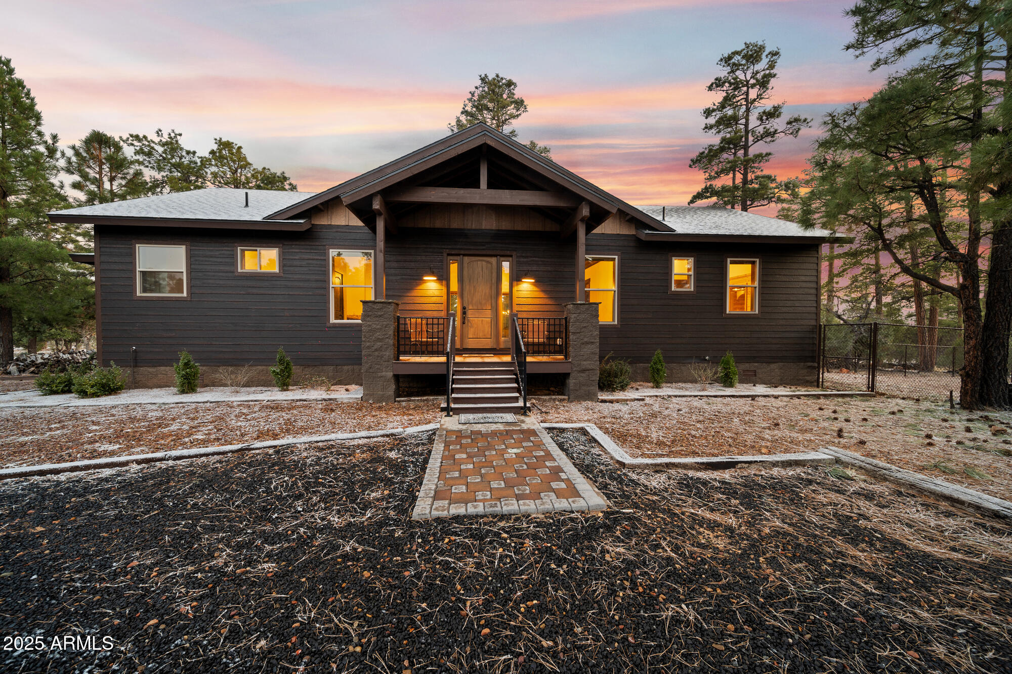 2702 Majestic Elk Road Overgaard, AZ 85933 - Photo 10 of 89 Front-Twilight