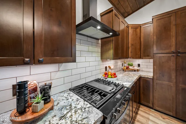 $865,000 | 2702 Majestic Elk Road, Overgaard, AZ 85933