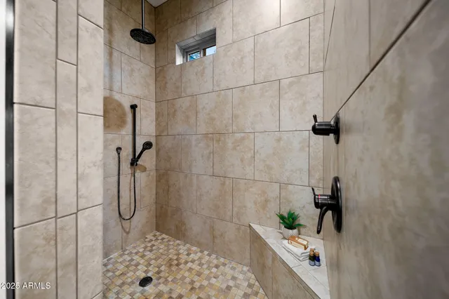 $865,000 | 2702 Majestic Elk Road, Overgaard, AZ 85933