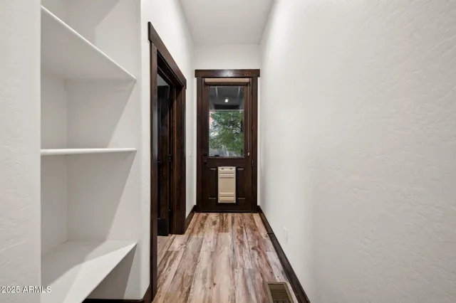 $865,000 | 2702 Majestic Elk Road, Overgaard, AZ 85933