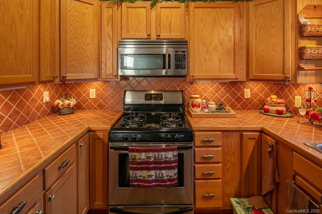 127 Ospreys View Road Boone, NC 28607 - Photo 11 of 47 Gallery Image 11
