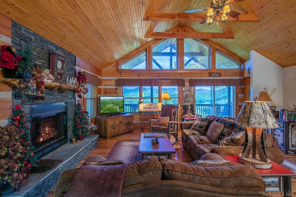 127 Ospreys View Road Boone, NC 28607 - Photo 3 of 47 Gallery Image 3