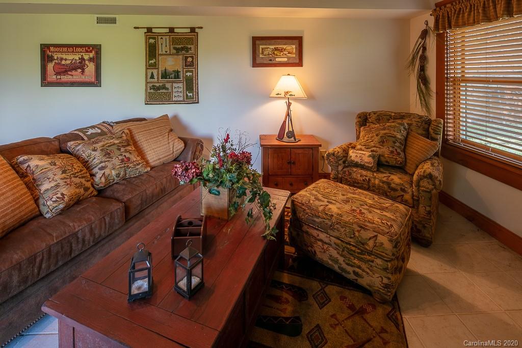 127 Ospreys View Road Boone, NC 28607 - Photo 39 of 47 Gallery Image 39