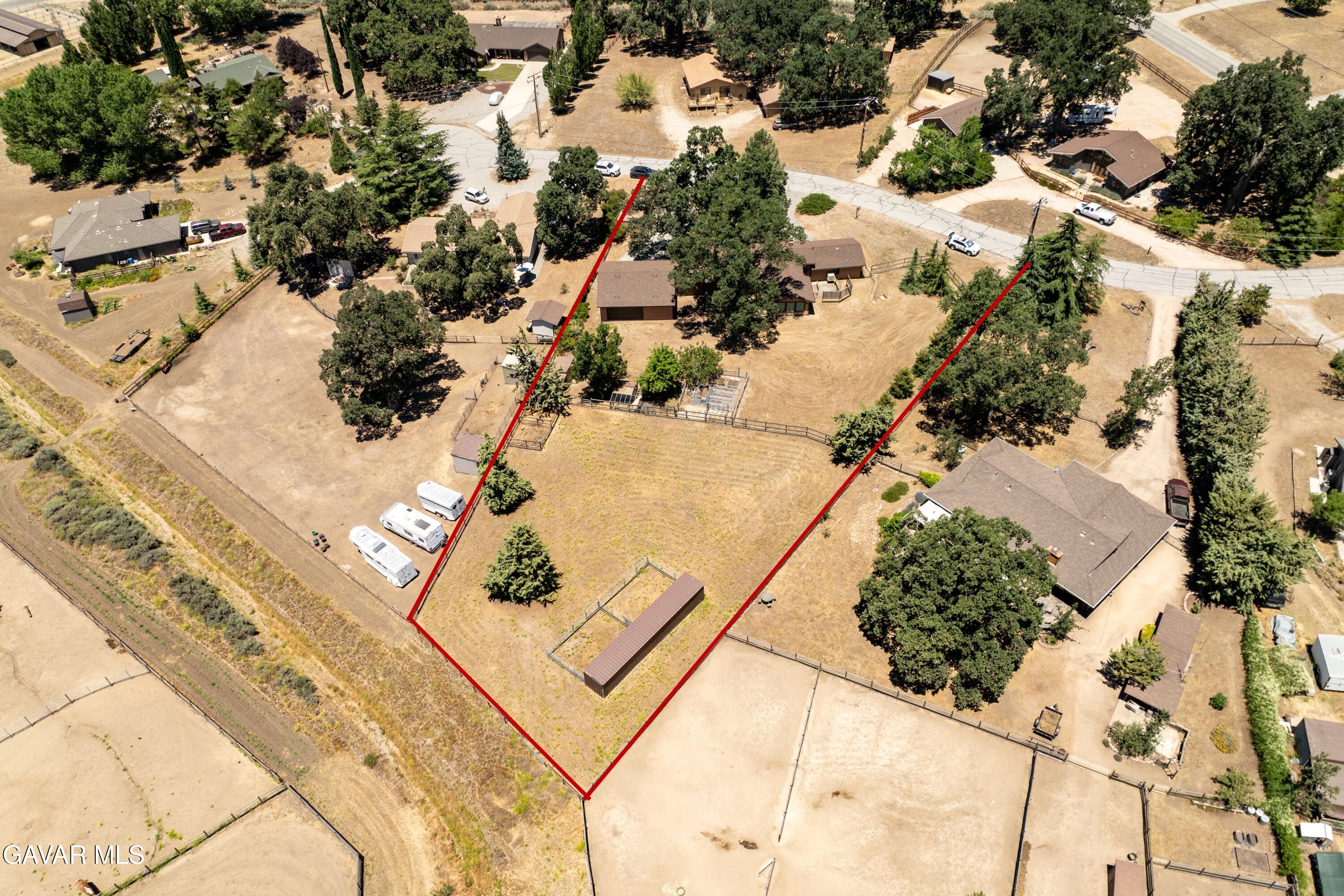 26720 Sutter Court Tehachapi, CA 93561 - Photo 26 of 36 26-DJI_0731-HDR-Edit