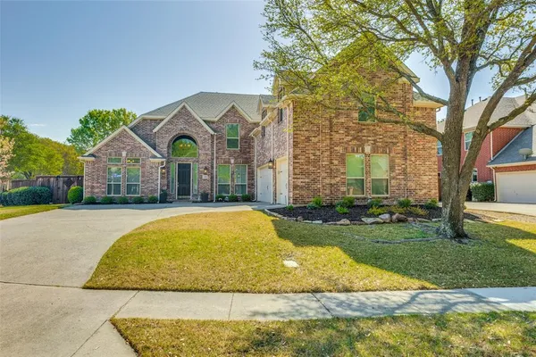 $825,000 | 2701 Greenview Drive, McKinney, TX 75072