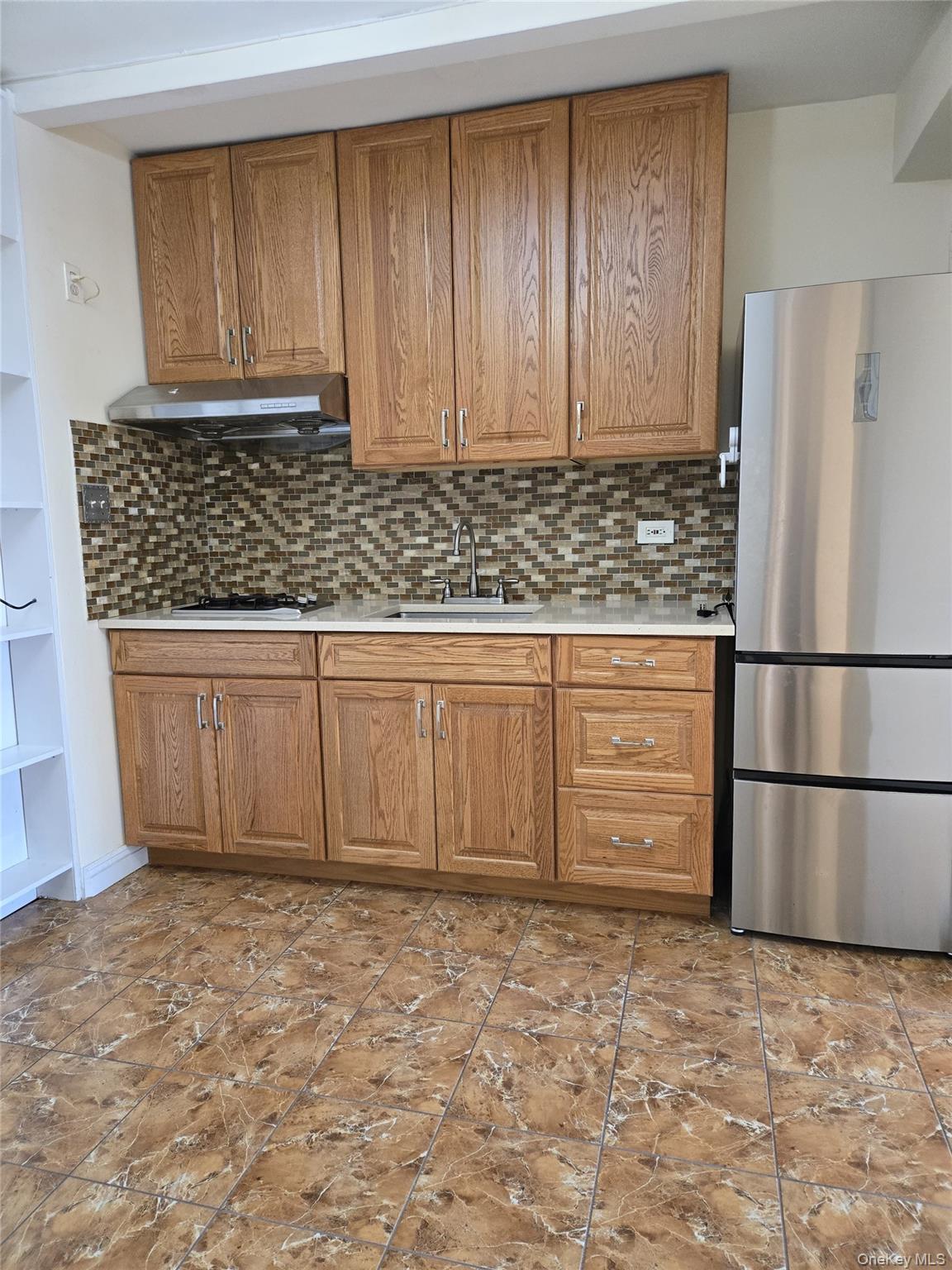 87-09 34th Avenue, Unit 6K Queens, NY 11372 - Photo 4 of 12 a view of front door