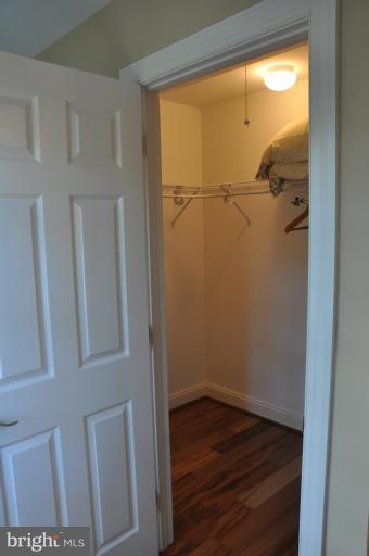 404 Henderson Road Severna Park, MD 21146 - Photo 11 of 30 Interior (General)