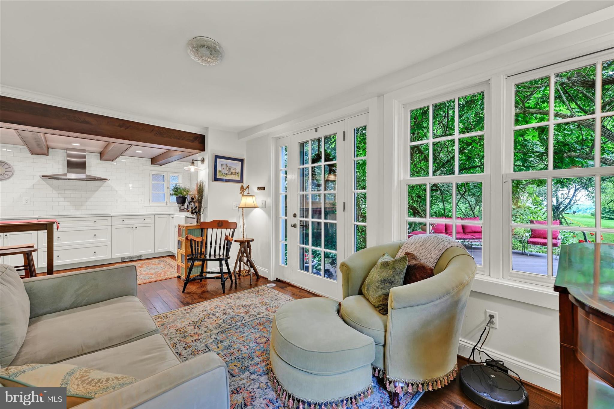 3341 Uniontown Road Westminster, MD 21158 - Photo 15 of 54 Family Room, view to Kitchen