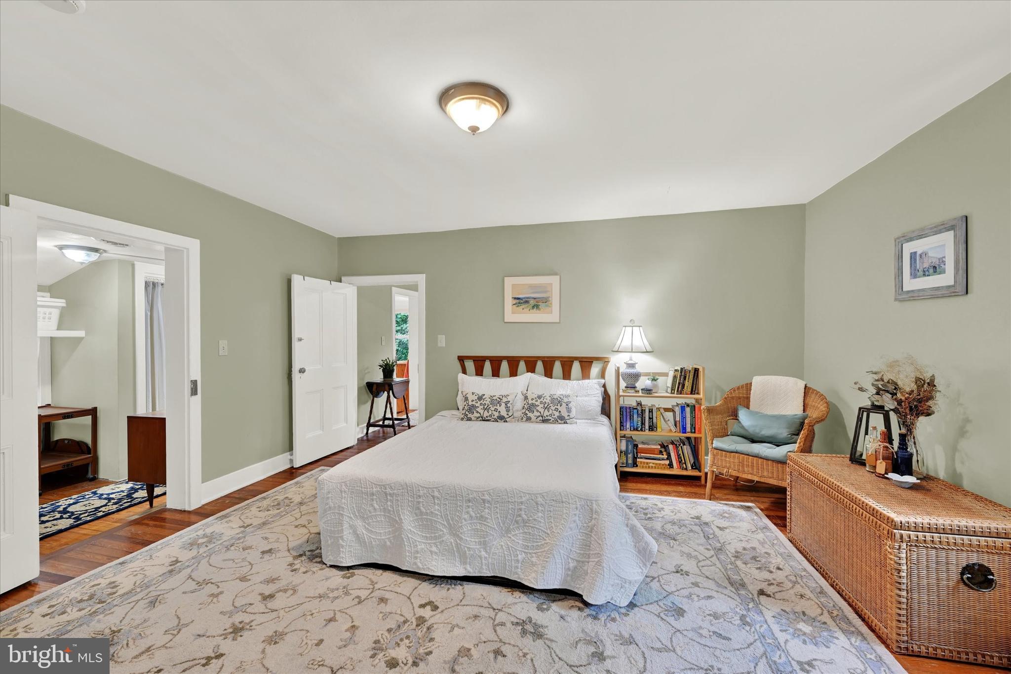 3341 Uniontown Road Westminster, MD 21158 - Photo 24 of 54 View to Laundry/Closet/Bath beyond