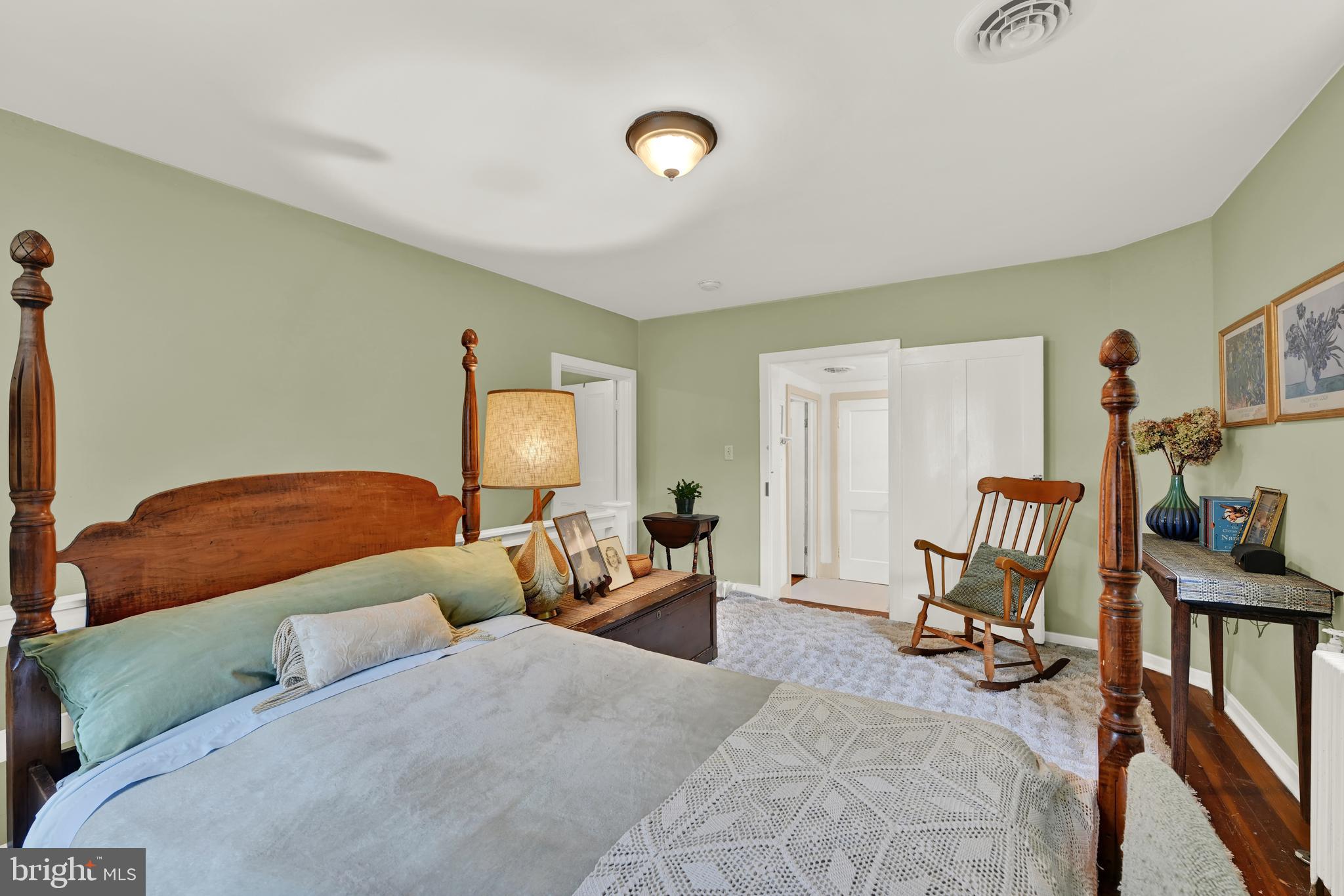 3341 Uniontown Road Westminster, MD 21158 - Photo 26 of 54 View to Laundry/Closet/Bath beyond