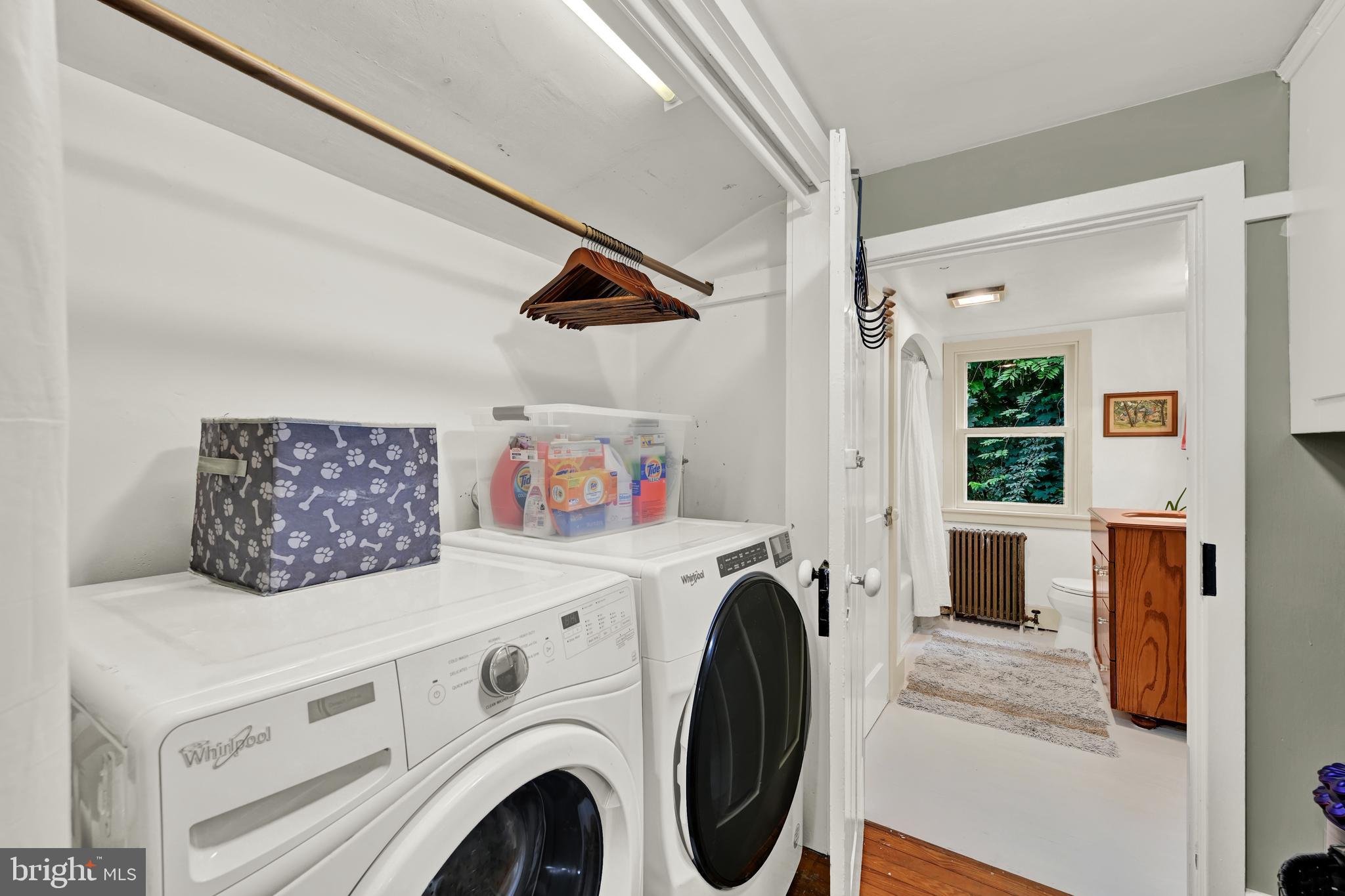 3341 Uniontown Road Westminster, MD 21158 - Photo 27 of 54 Laundry with Rear Bath beyond