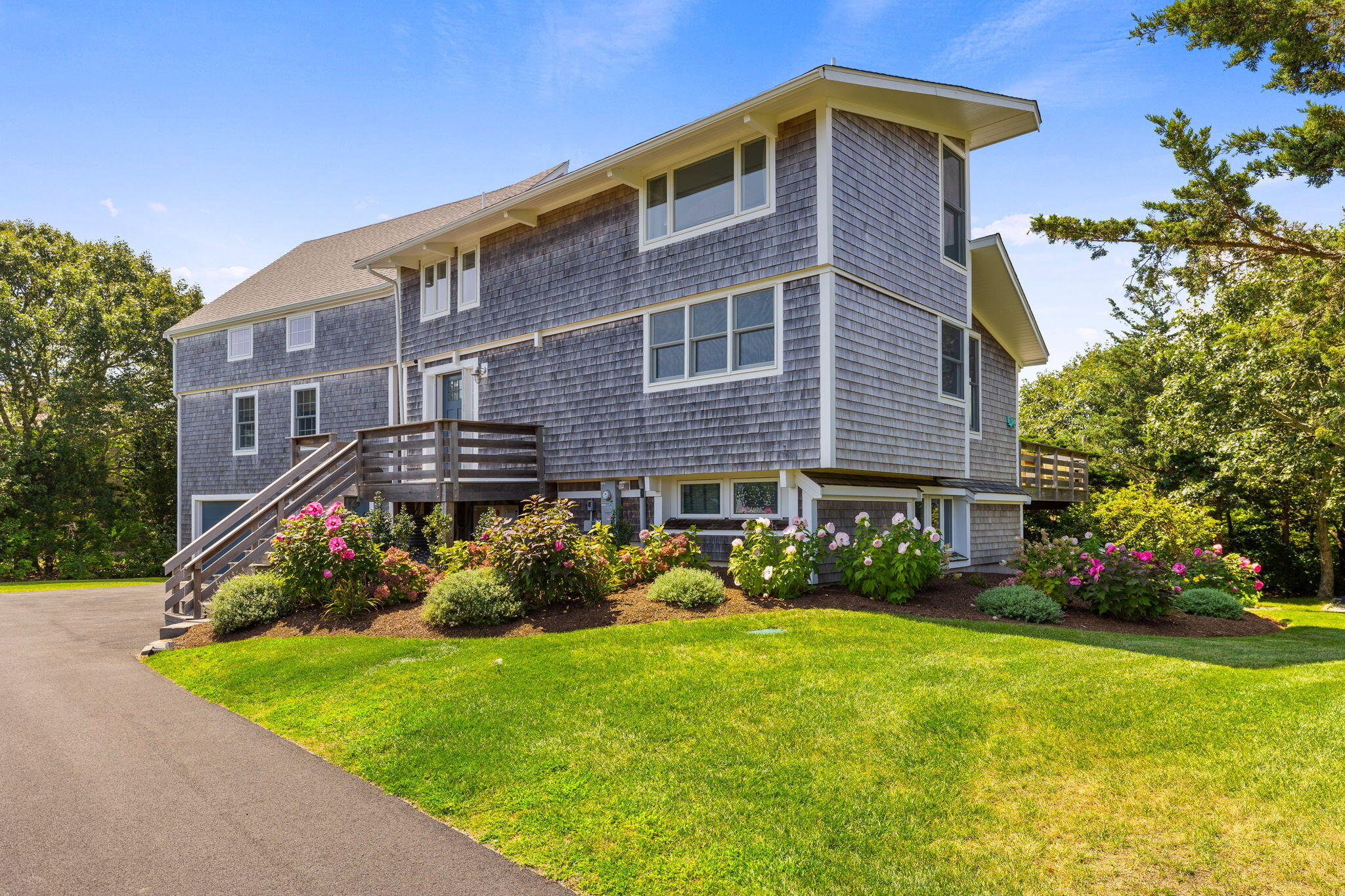 23 Scallop Road West Yarmouth, MA 02673 - Photo 2 of 41 Front Yard at 23 Scallop