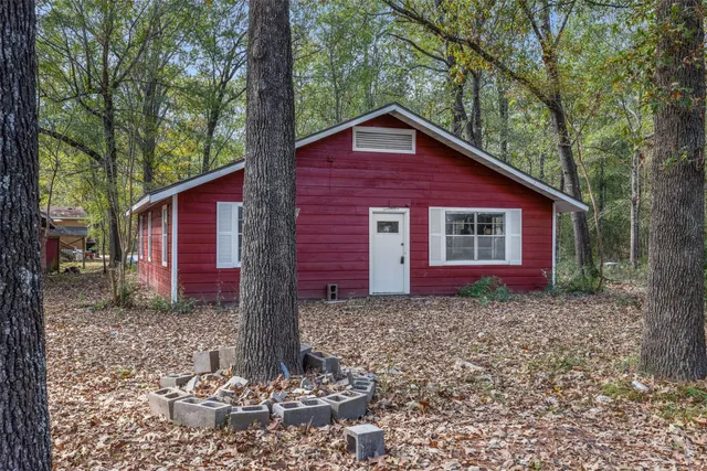 $1,500 | 136 Warbler Lane, Livingston, TX 77351