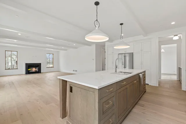 $1,150,000 | 1945 Northumberland Pass, Palatine, IL 60074