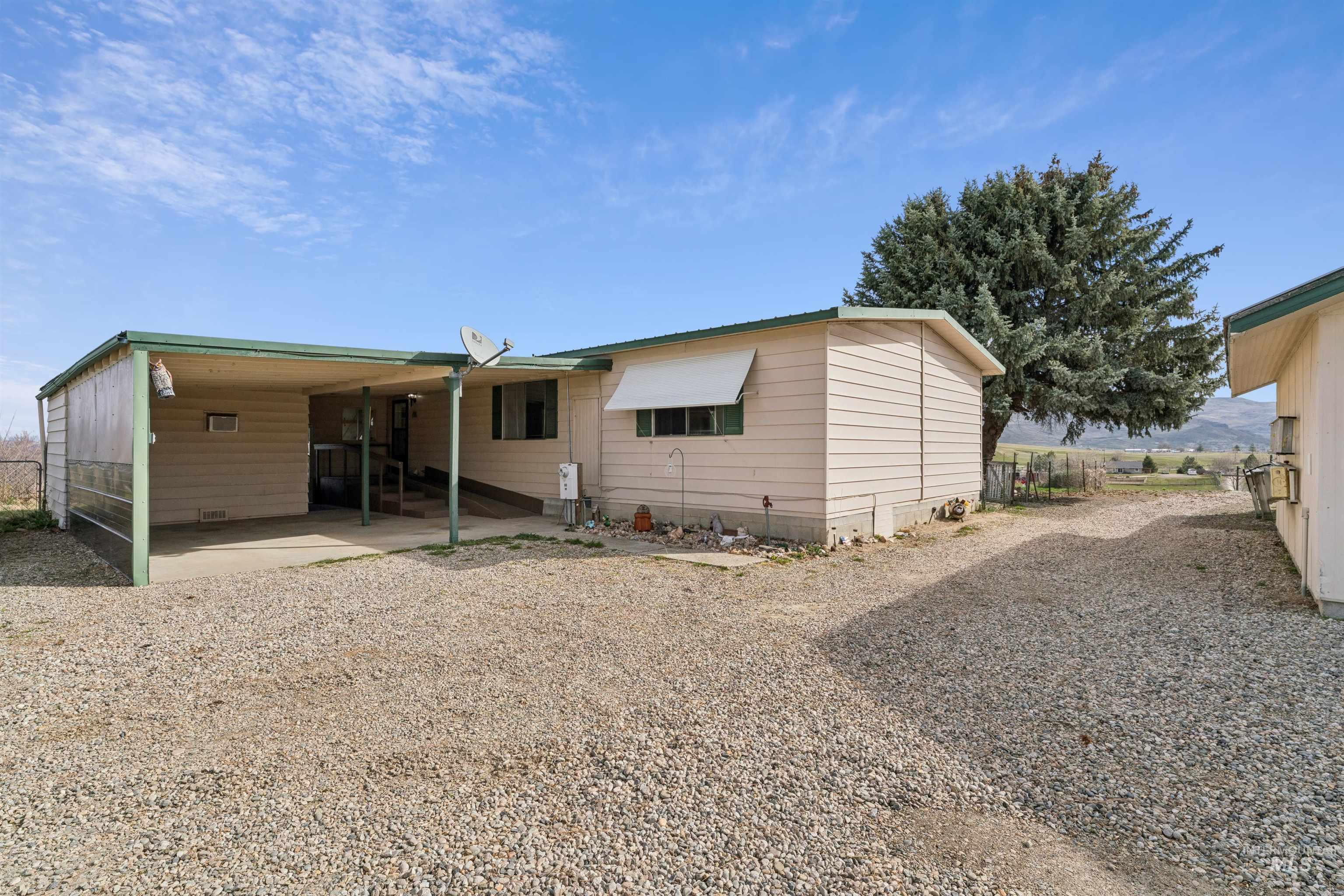 5315 Montour Road Emmett, ID 83617 - Photo 5 of 35