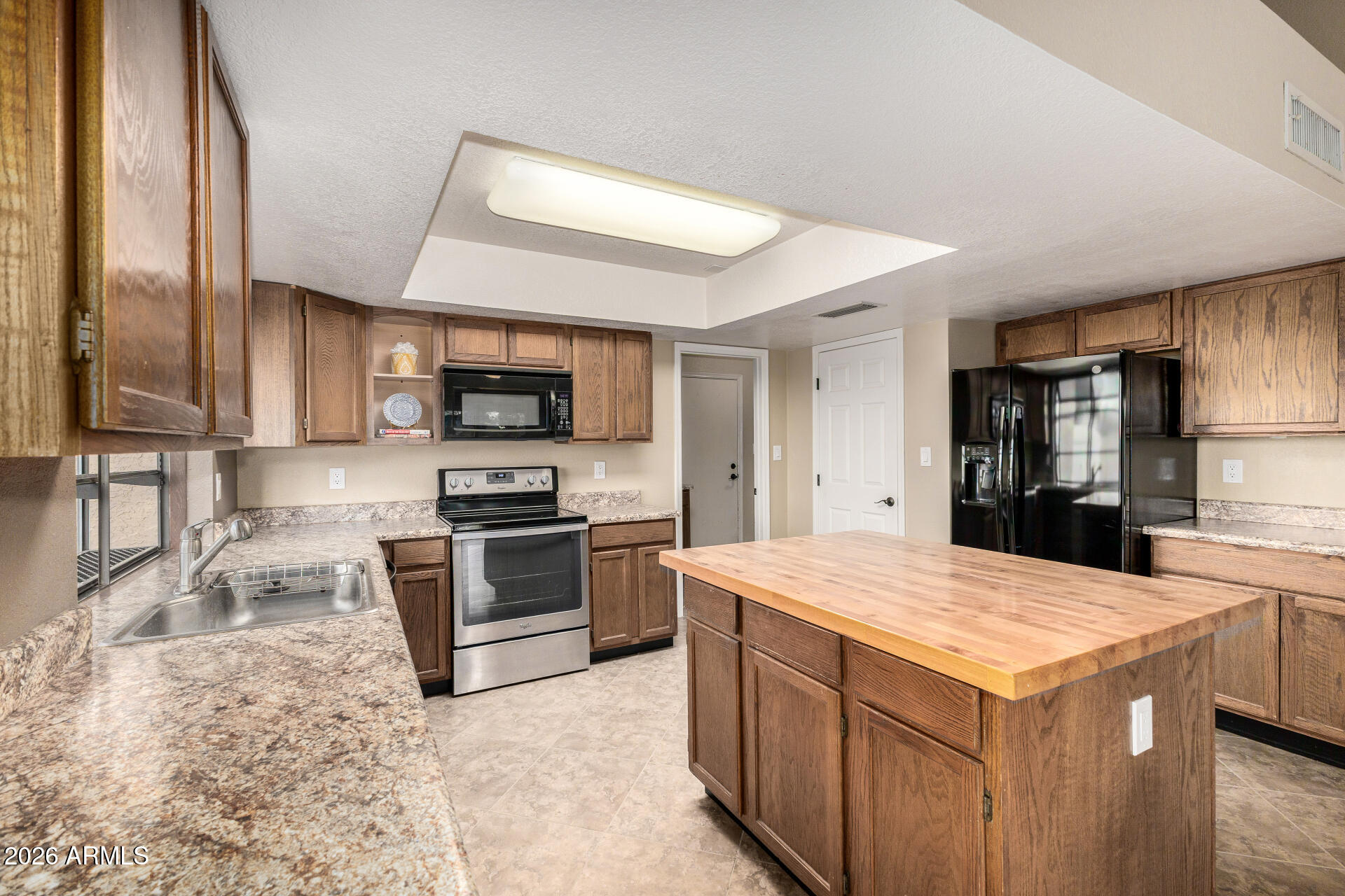 1522 N Spring Mesa, AZ 85203 - Photo 12 of 63 1522 N SPRING