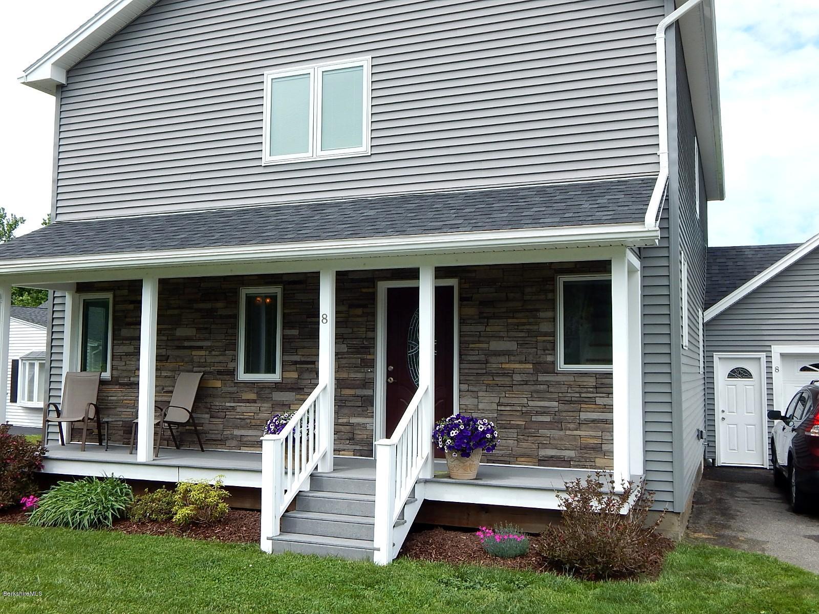 8 Thomas Road Pittsfield, MA 01201 - Photo 1 of 24 1-Front