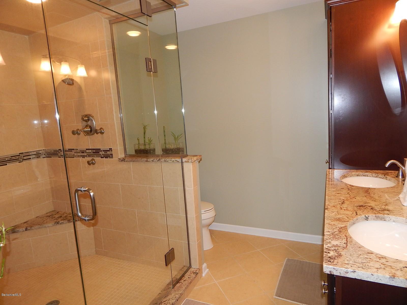 8 Thomas Road Pittsfield, MA 01201 - Photo 13 of 24 19-Master Bath
