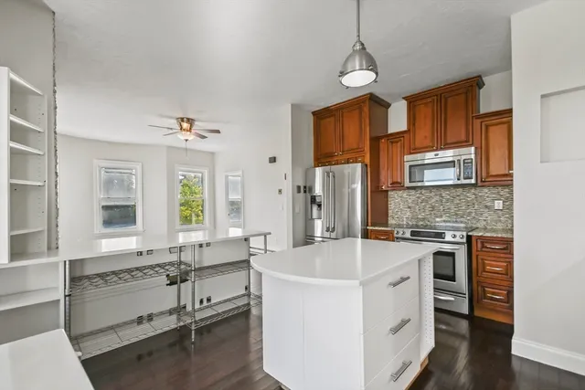 $215,000 | 52 Providence Street, Unit 3, Worcester, MA 01604