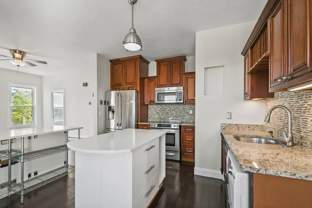 $215,000 | 52 Providence Street, Unit 3, Worcester, MA 01604