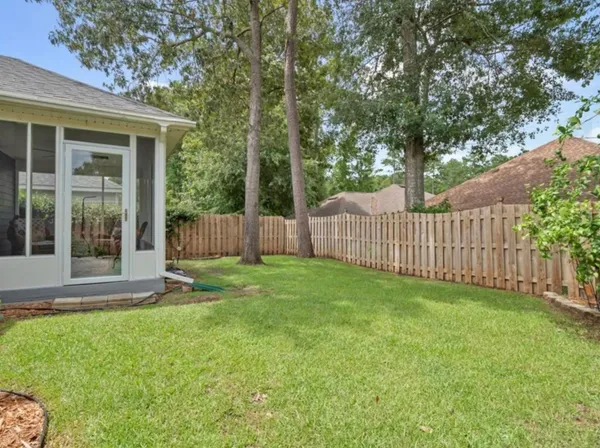$2,400 | 9405 Windam Way, Tallahassee, FL 32312