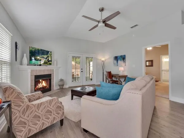 $2,400 | 9405 Windam Way, Tallahassee, FL 32312