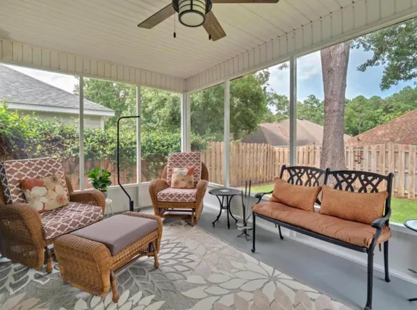 $2,400 | 9405 Windam Way, Tallahassee, FL 32312