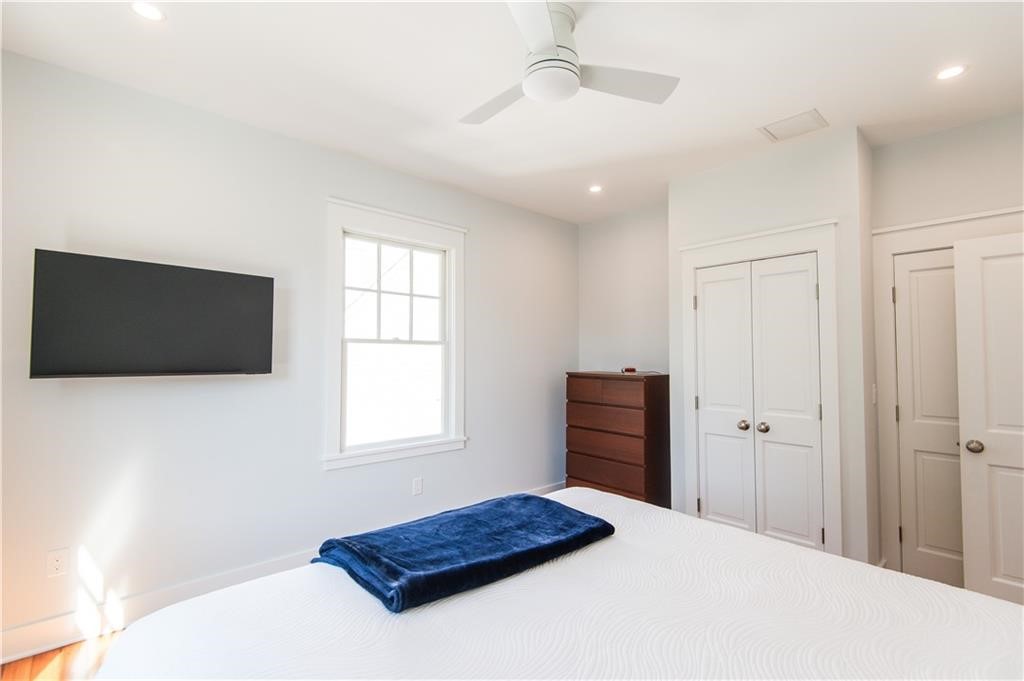 34 Harrison Avenue Newport, RI 02840 - Photo 15 of 24