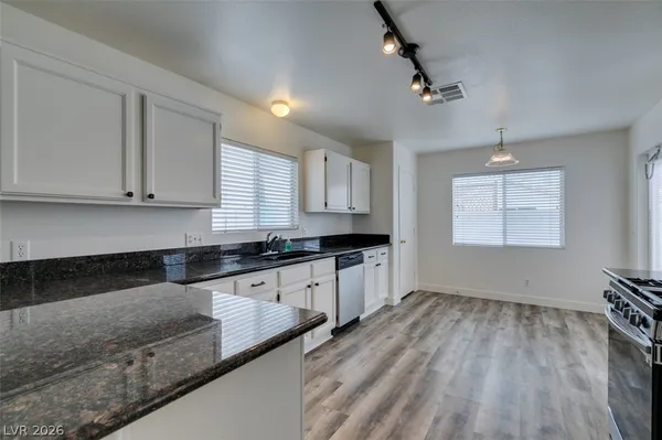 $2,350 | 3738 St Phillip Court, North Las Vegas, NV 89031