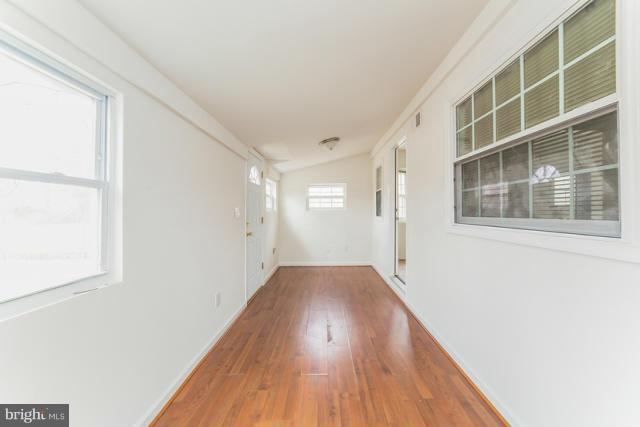 9325 Allentown Road Fort Washington, MD 20744 - Photo 4 of 18 Interior (General)