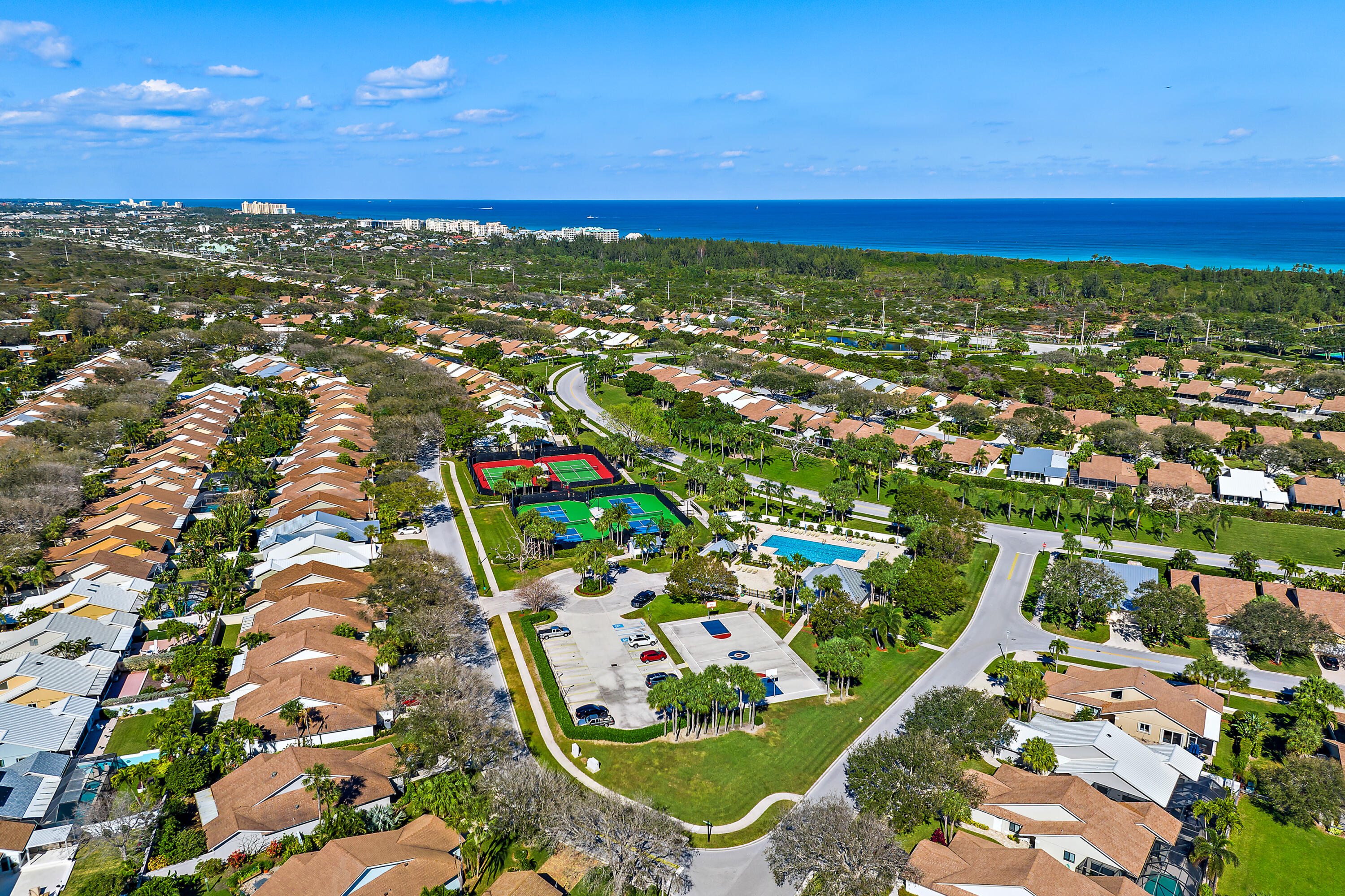 126 Cape Pointe Circle Jupiter, FL 33477 - Photo 2 of 4 view of city