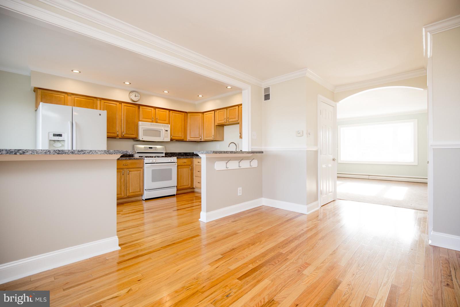 3525 Byrne Road Philadelphia, PA 19154 - Photo 11 of 40 Kitchen