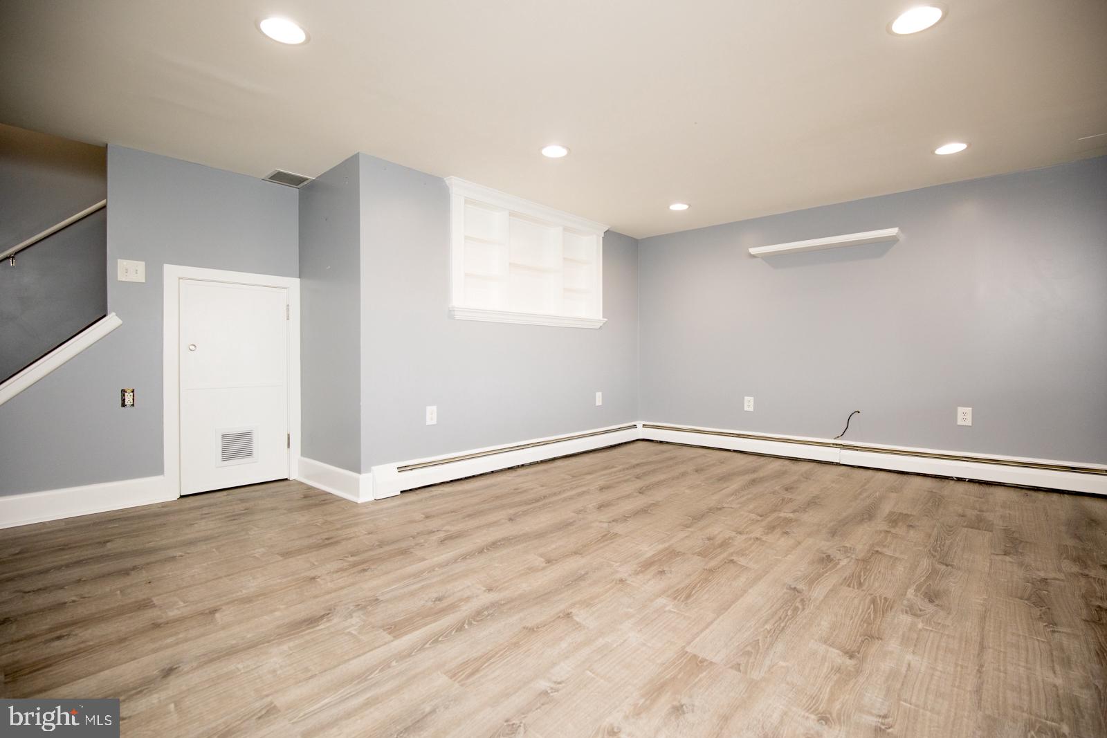 3525 Byrne Road Philadelphia, PA 19154 - Photo 32 of 40 Finished Basement