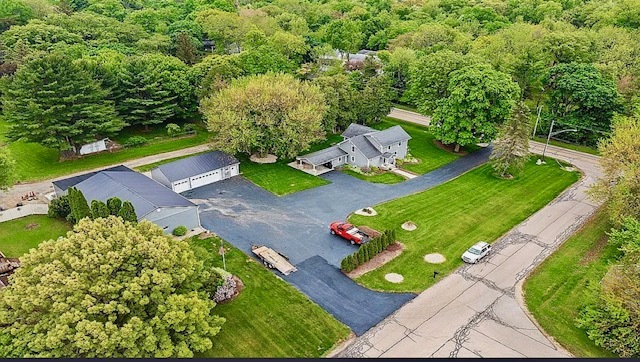 2912 Woodlawn Road Sterling, IL 61081 - Photo 16 of 48 an aerial view of a house