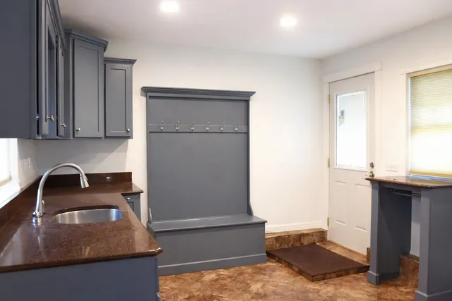 $429,900 | 2912 Woodlawn Road, Sterling, IL 61081