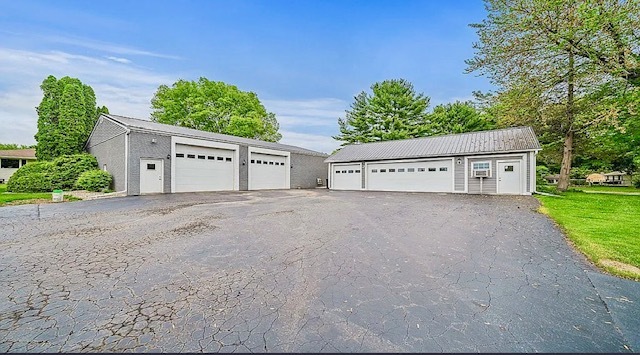 2912 Woodlawn Road Sterling, IL 61081 - Photo 8 of 48 a view of a house with a yard