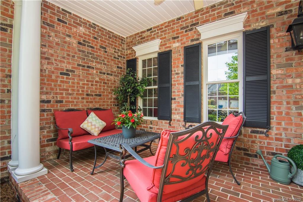 6695 Fox Ridge Circle Davidson, NC 28036 - Photo 5 of 42 a outdoor space with patio furniture