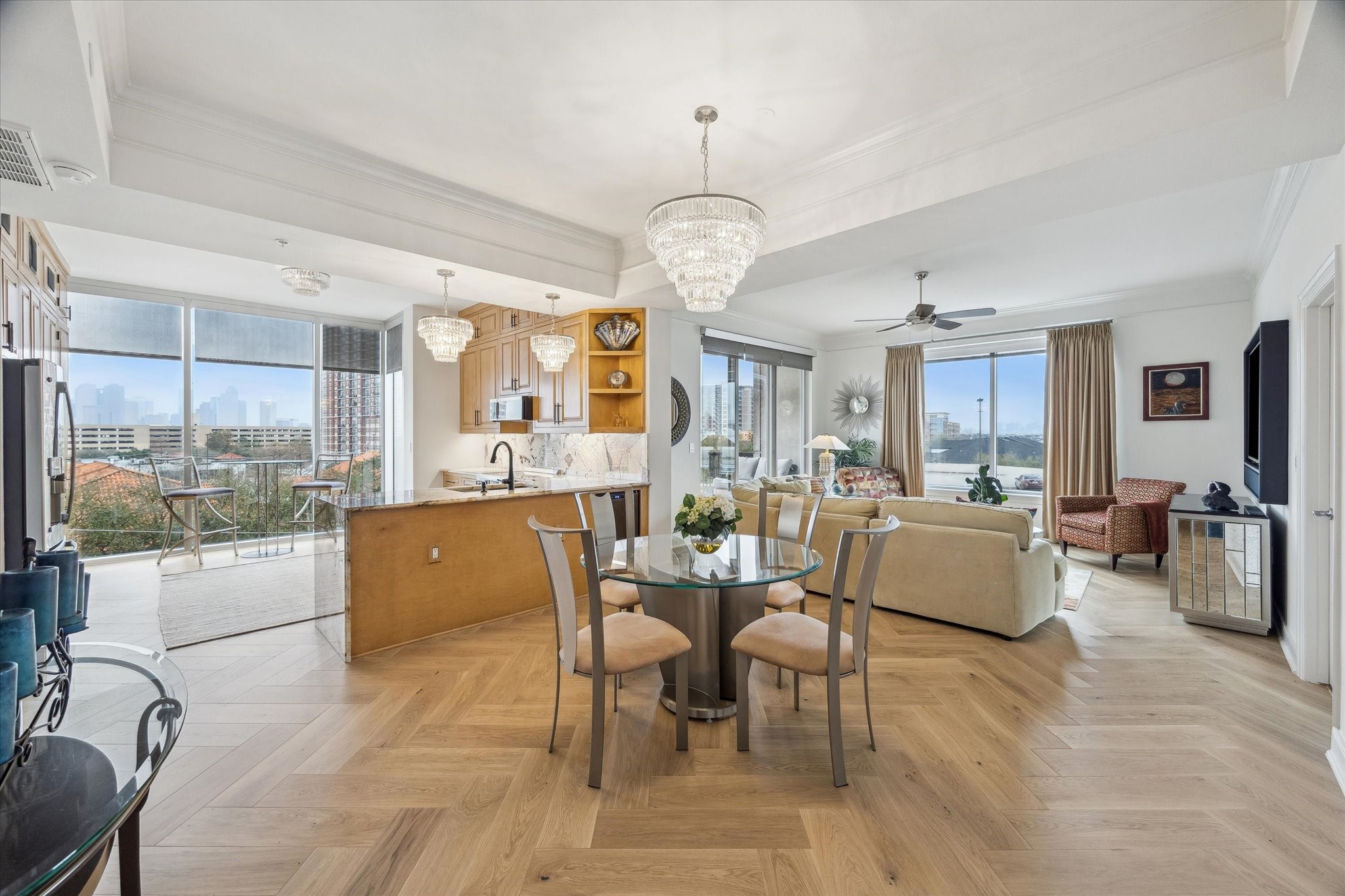 a view of a dining room kitchen and livingroom