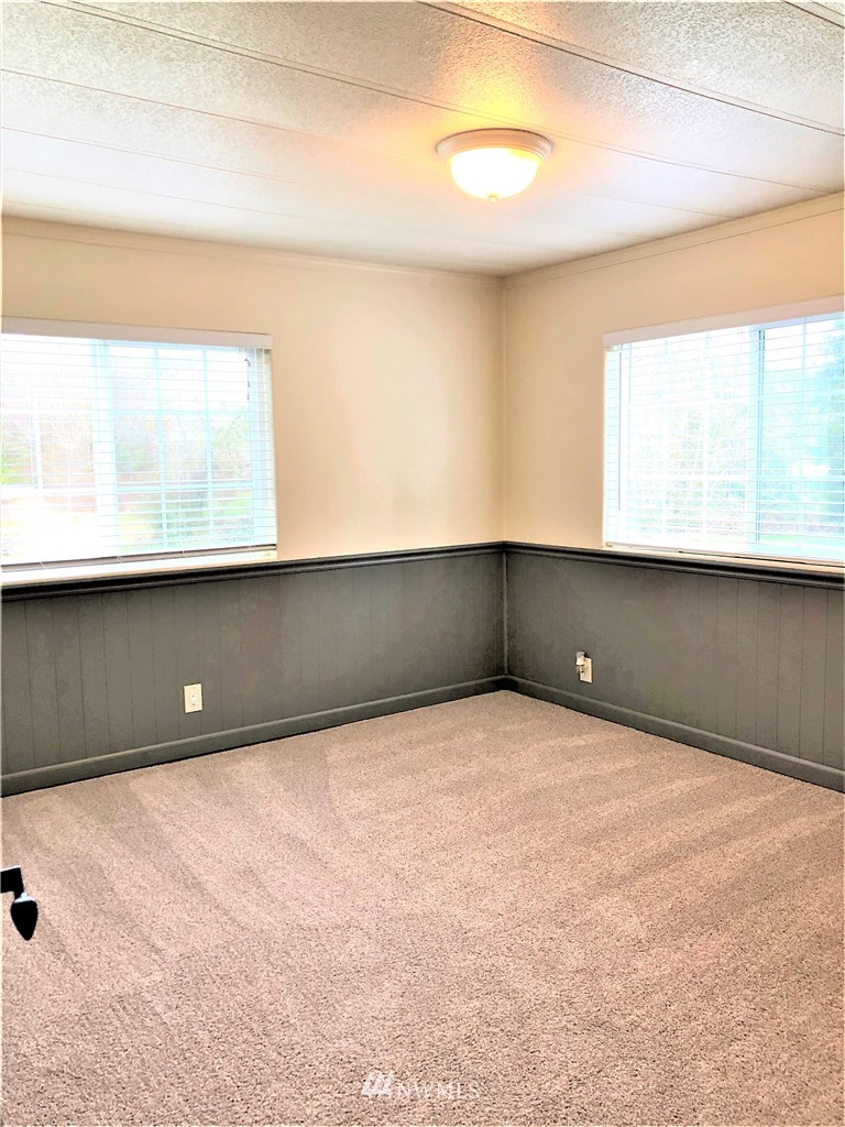 1017 Sandy Bend Road Castle Rock, WA 98611 - Photo 11 of 32 Gallery Image 11