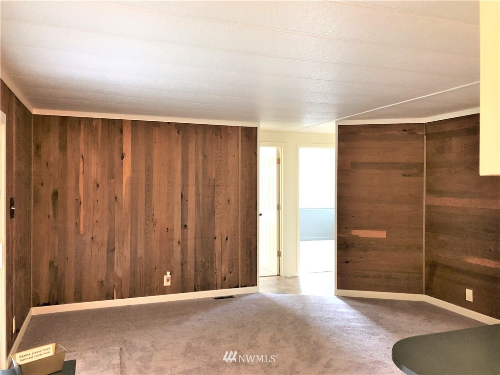 1017 Sandy Bend Road Castle Rock, WA 98611 - Photo 19 of 32 Gallery Image 19