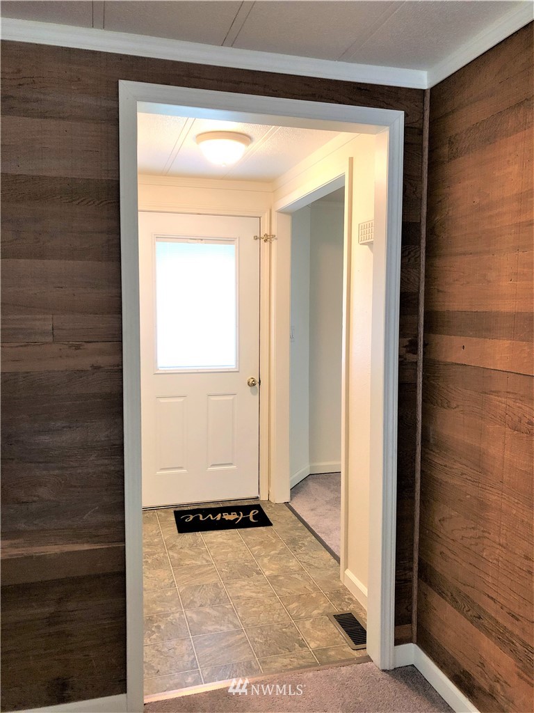 1017 Sandy Bend Road Castle Rock, WA 98611 - Photo 20 of 32 Gallery Image 20
