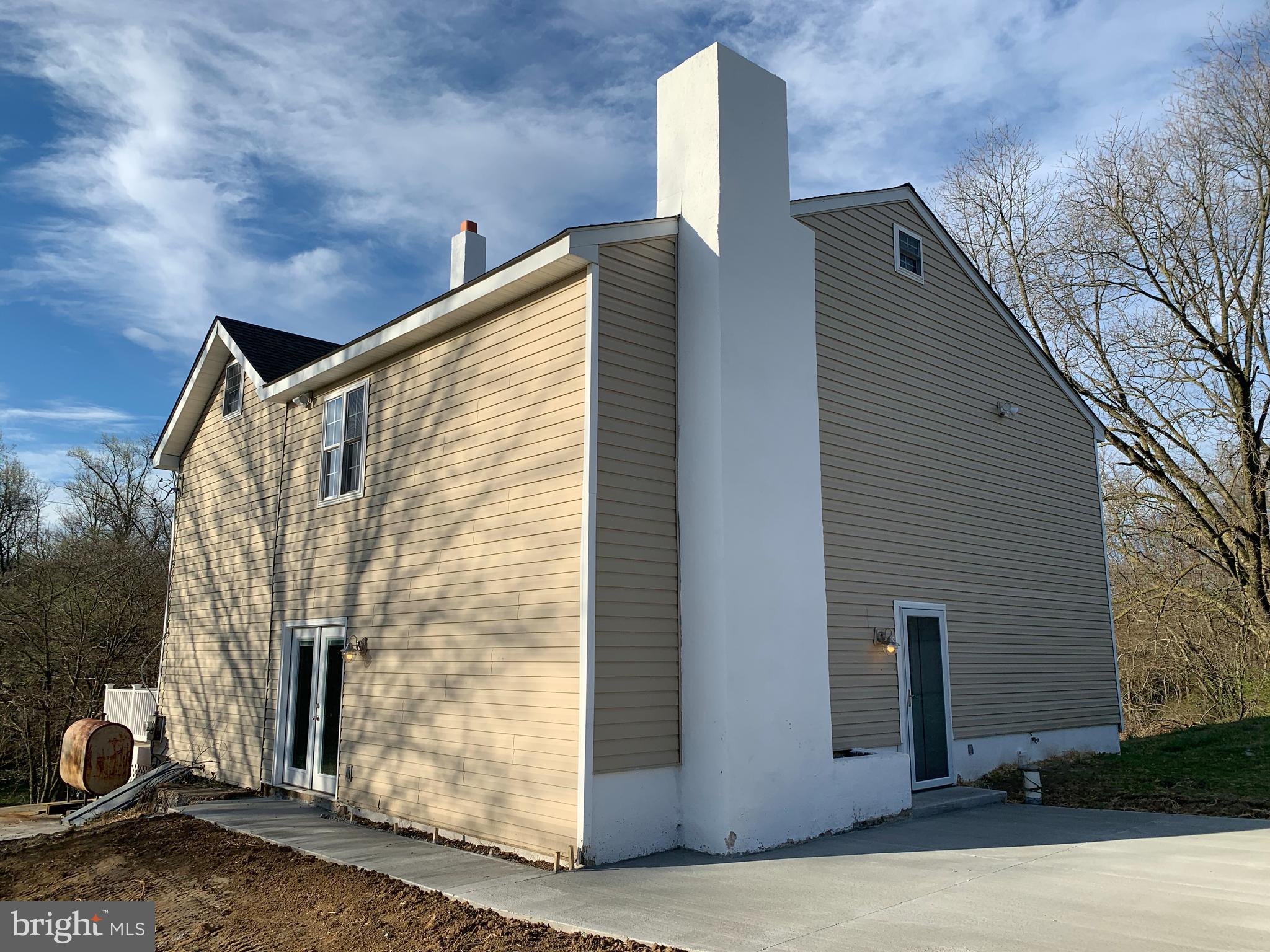 215 Jackson Hall School Road Elkton, MD 21921 - Photo 4 of 31 Rear